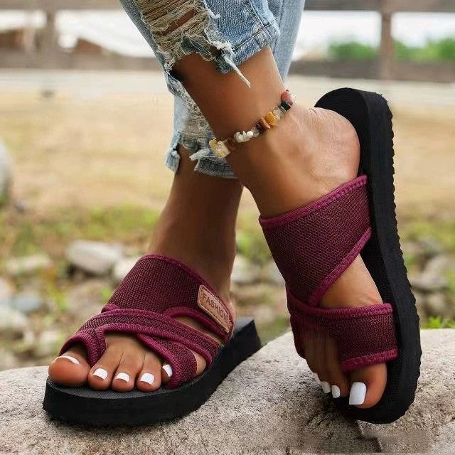 Casual women's slippers thick soled women's shoes fish mouth anti slip slippers Red toe covering