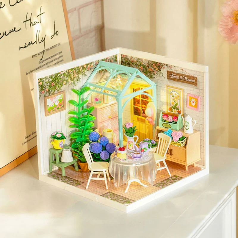 Rolife Blooming Tea Garden DIY Plastic Miniature House