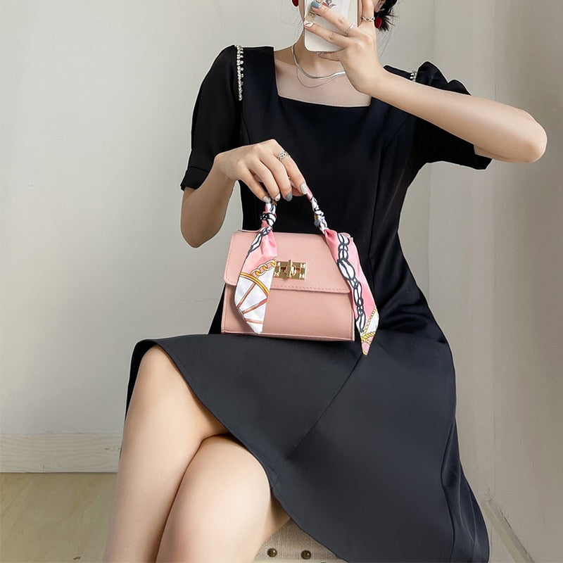 Women Bag New Silk Scarf Lock Chain Square Small Casual Mobile Phone Bag Purses Handbags Luxury Designer Crossbody Side Purse