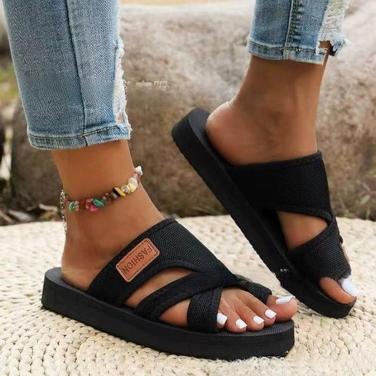 Casual women's slippers thick soled women's shoes fish mouth anti slip slippers Black toe covering